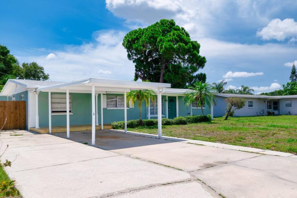 Relaxing Pool Home For Family Getaway Close To Tampa Zoo, Busch Gardens, Restaurants And Shopping! Экстерьер фото
