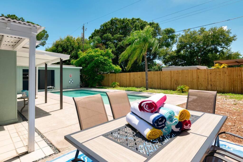 Relaxing Pool Home For Family Getaway Close To Tampa Zoo, Busch Gardens, Restaurants And Shopping! Экстерьер фото