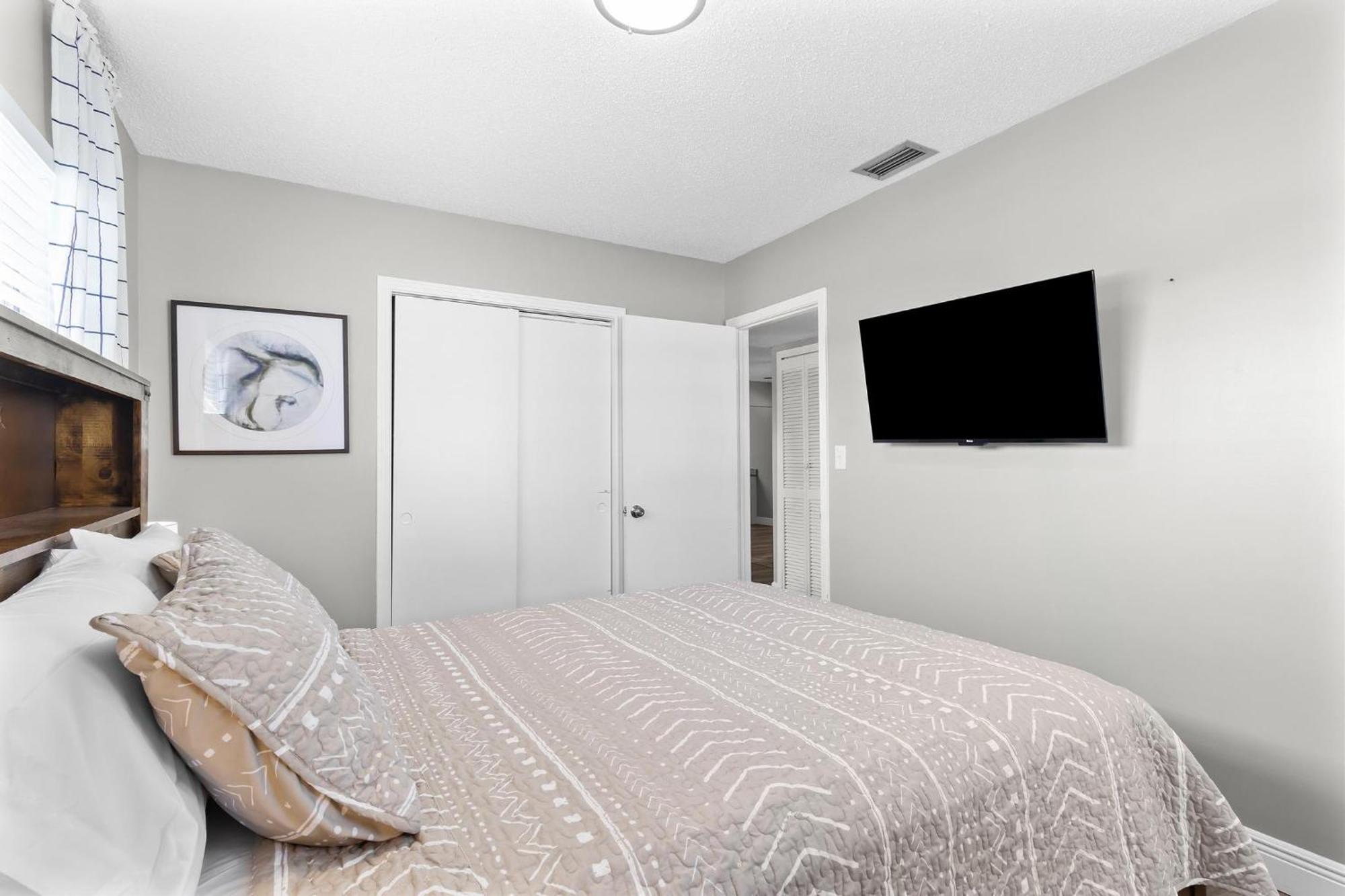 Relaxing Pool Home For Family Getaway Close To Tampa Zoo, Busch Gardens, Restaurants And Shopping! Экстерьер фото